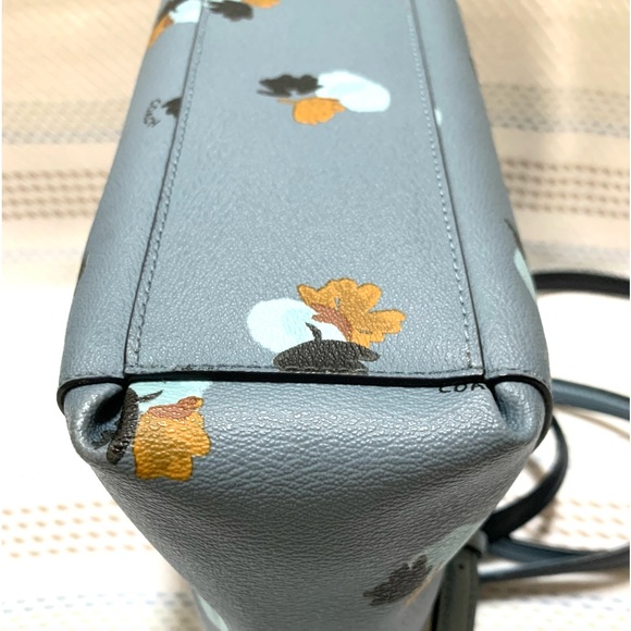 Coach Minetta Multi Compartment Floral Satchel/Crossbody Dusty Light Blue Bag - Picture 7 of 13